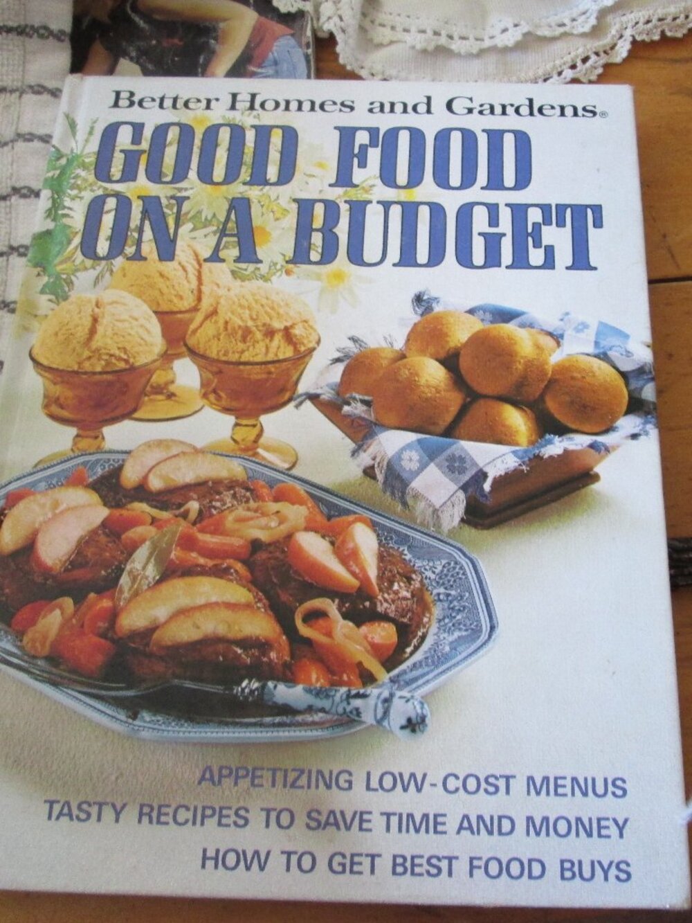vtg 1971 better homes and garden good food on a budget